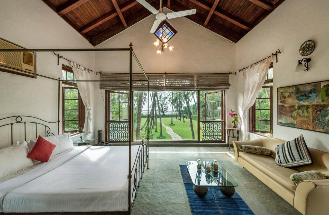 Saffronstays Thalassea, Alibaug - Picturesque Sea-Facing Villa With Colonial Decor Алибаг Екстериор снимка