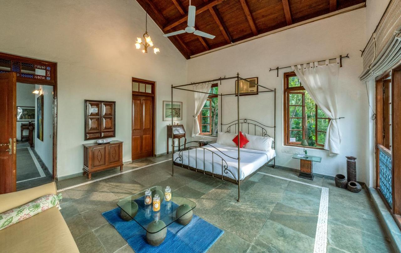 Saffronstays Thalassea, Alibaug - Picturesque Sea-Facing Villa With Colonial Decor Алибаг Екстериор снимка