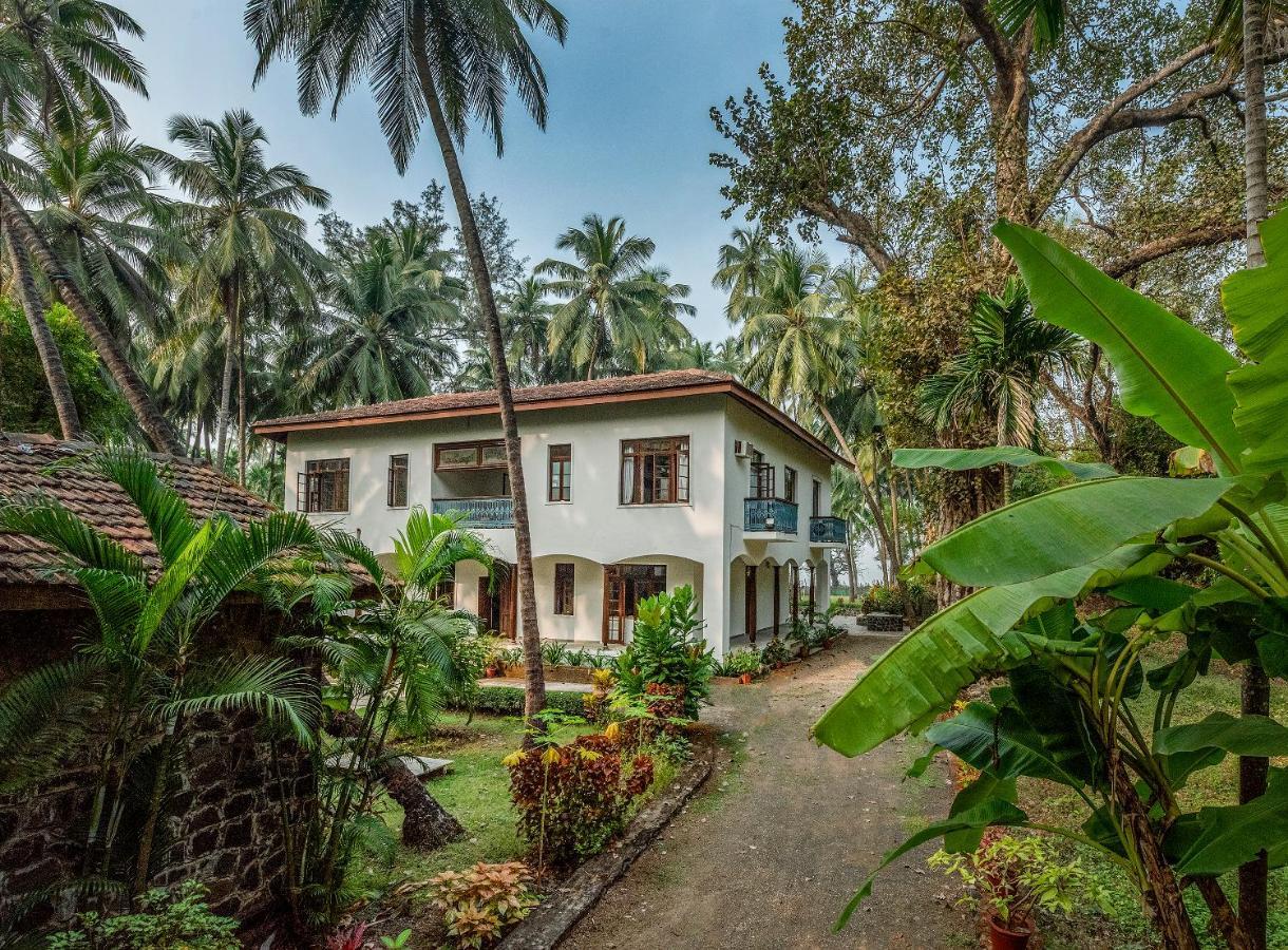 Saffronstays Thalassea, Alibaug - Picturesque Sea-Facing Villa With Colonial Decor Алибаг Екстериор снимка